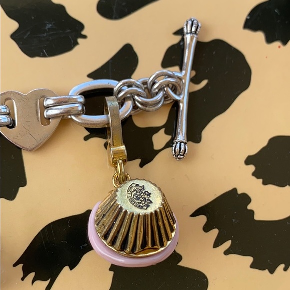 Juicy Couture heart ❤️ toggle charm bracelet - Picture 10 of 11
